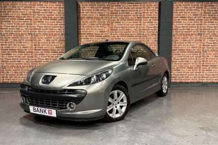 Peugeot 207 143.519 km 999 &euro; Dresden 01139