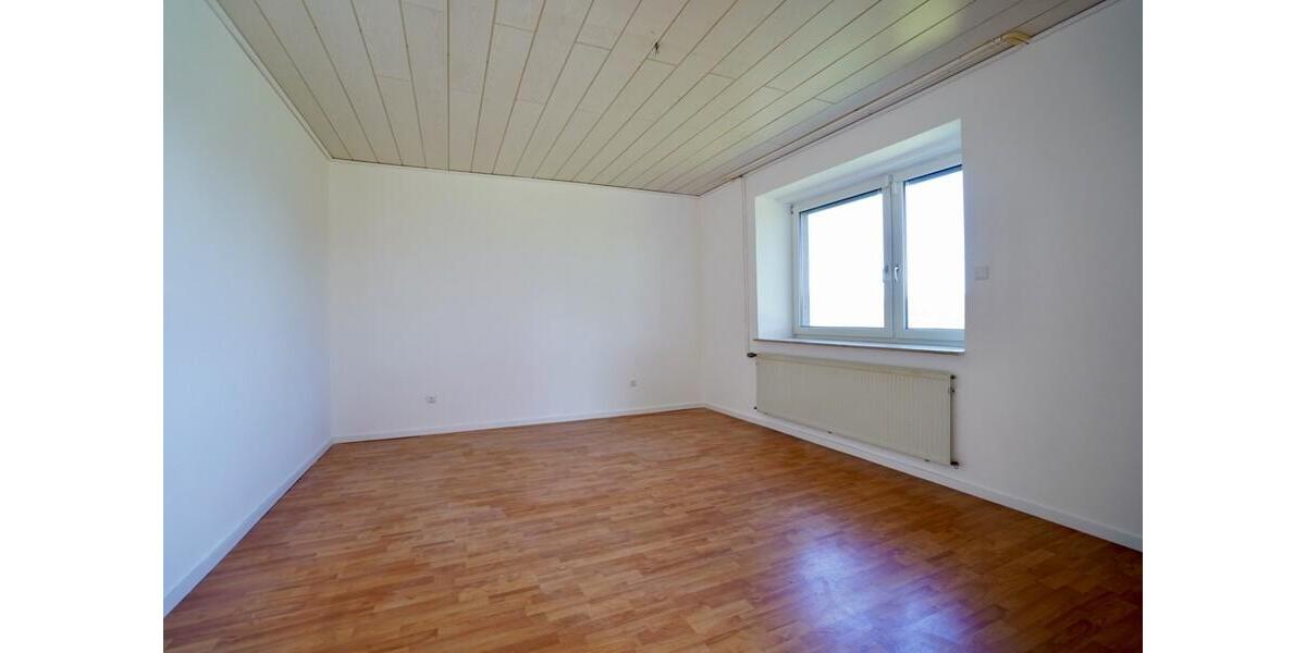 Erdgeschoßwohnung Scheeßel - 4 Zimmer, 120 m&sup2;, 800&euro; | Angebot:26338455