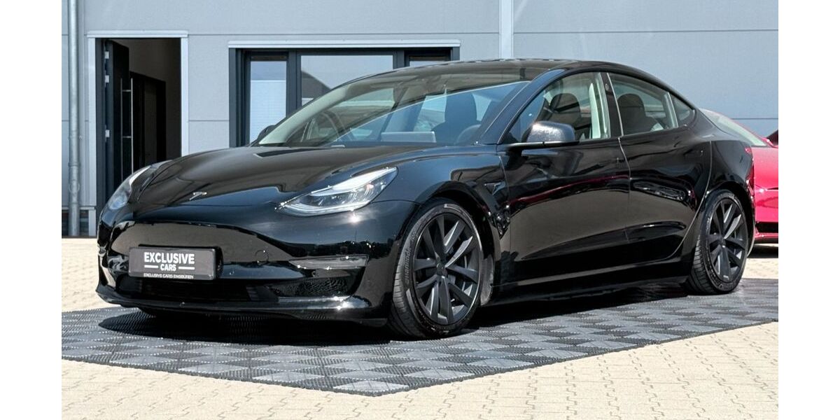 Tesla Model 3 168.999 km 24.750 &euro; Emsbüren 48488