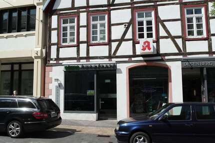 Ladenfläche in Top Lage von Warburg zimmer