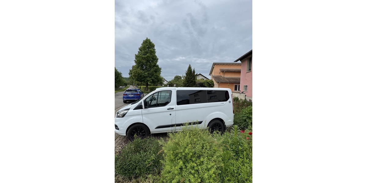 Ford Transit Custom 95.000 km 26.500 &euro; Saarlouis 66740