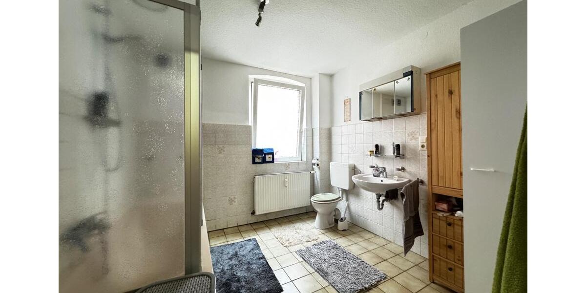 Etagenwohnung Bleckede - 6 Zimmer, 147 m&sup2;, 1.225&euro; | Angebot:26350832
