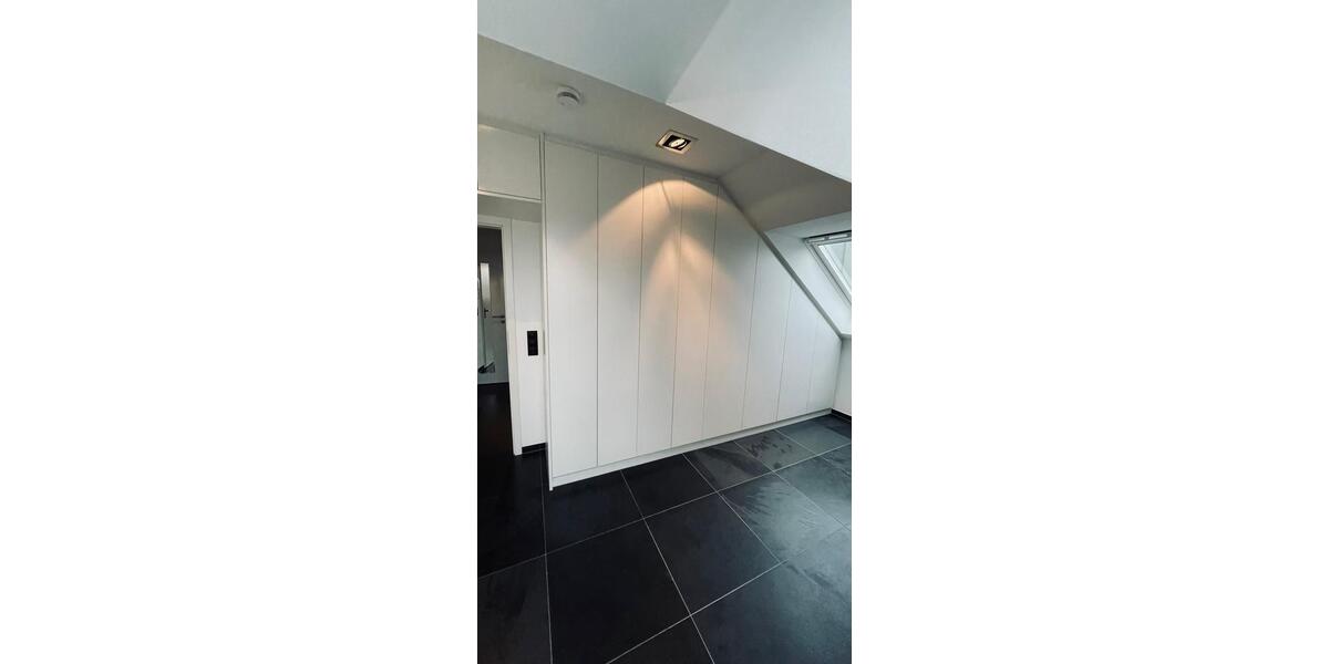 Hochwertige 2-Zimmer-DG-Wohnung mit Balkon & EBK - Vogelberg 2 zimmer