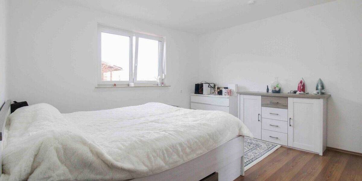 Mehrfamilienhaus, Wohnhaus Mosbach Sattelbach - 9 Zimmer, 300 m&sup2;, 520.000&euro; | Angebot:26055207