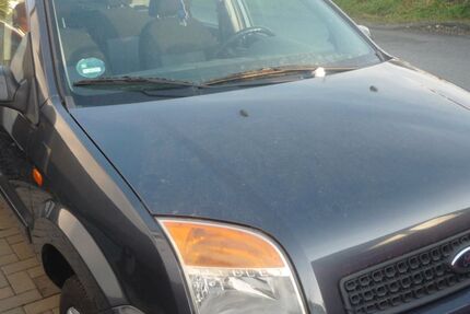 Ford Fusion 133.000 km 2.400 &euro; Aßlar 35614