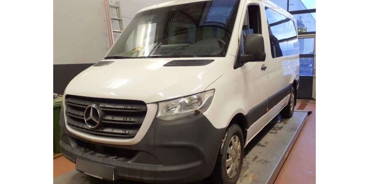 Mercedes-Benz Sprinter 110.000 km 29.900 &euro; Ulm 89075