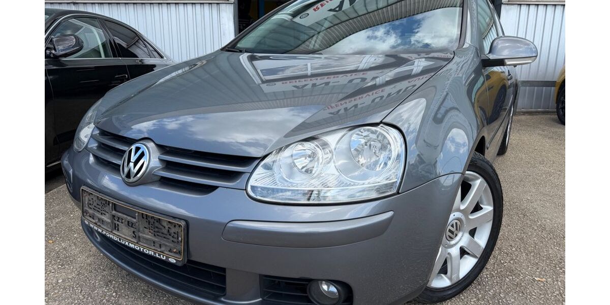 VW Golf 220.504 km 2.990 &euro; Trier 54294