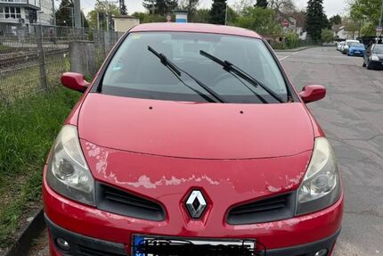 Renault Clio 211.000 km 1.500 &euro; Heidelberg 69123