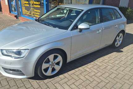 Audi A3 60.700 km 13.860 &euro; Gnarrenburg 27442
