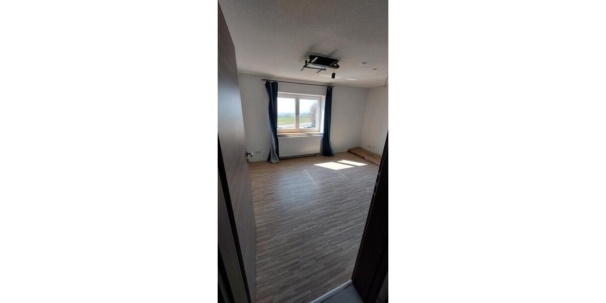 Maisonettenwohnung Radolfzell am Bodensee - 4.5 Zimmer, 172 m&sup2;, 1.400&euro; | Angebot:26310136