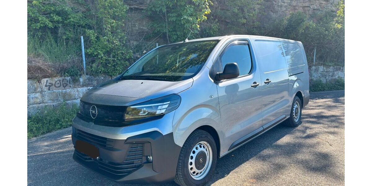 Opel Vivaro 18.000 km 30.200 &euro; Flein 74223