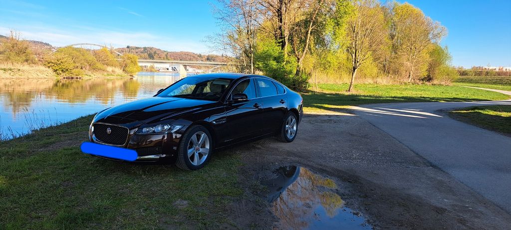 Jaguar XF 42.482 km 25.800 &euro; Deggendorf 94469