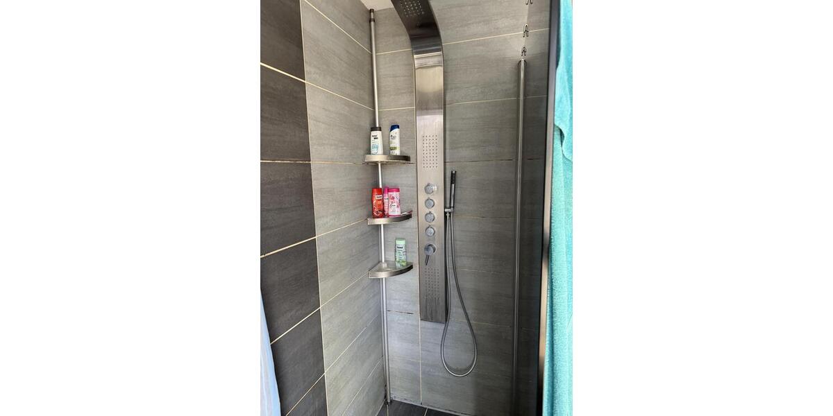 Schöne, helle 3-Raum-Wohnung mit zwei Balkonen und Stellplatz! - Etagenwohnung Hainichen | Angebot:27200785