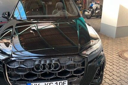 Audi Q7 19.000 km 75.400 € Illingen 66557