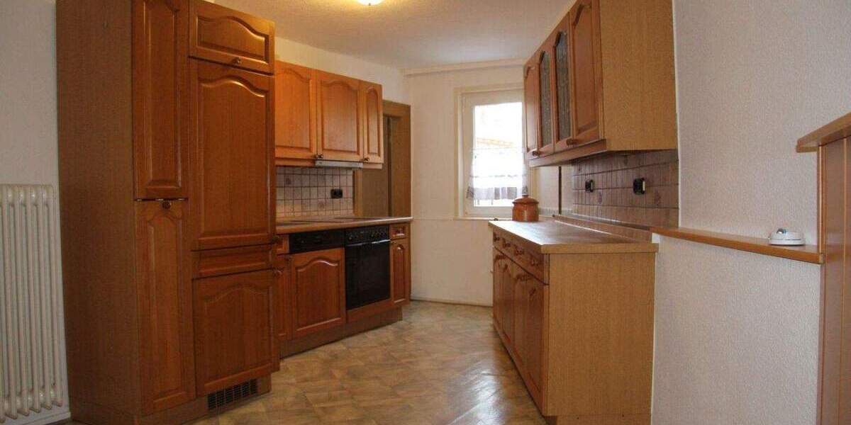 Mehrfamilienhaus, Wohnhaus Schlitz - 6 Zimmer, 115 m&sup2;, 125.000&euro; | Angebot:25424607