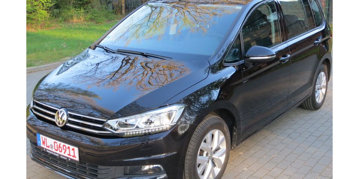 VW Touran 49.900 km 24.490 &euro; Regesbostel 21649