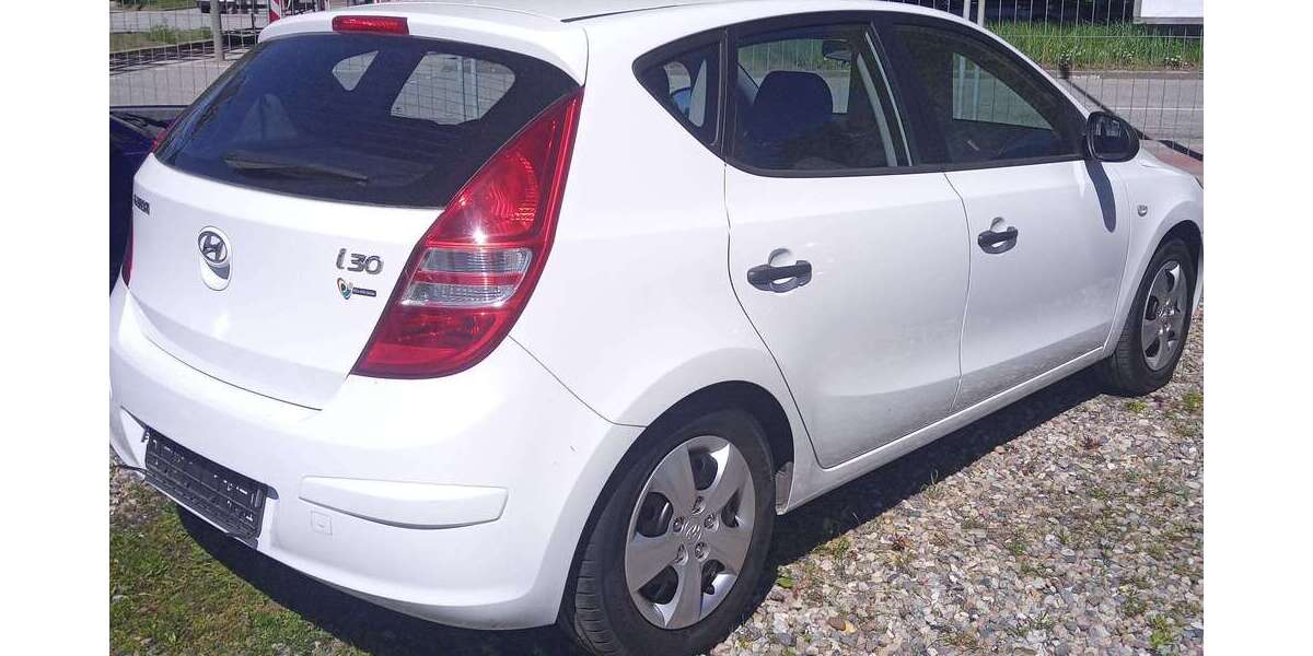 Hyundai i30 167.200 km 3.700 &euro; Hamburg 22309