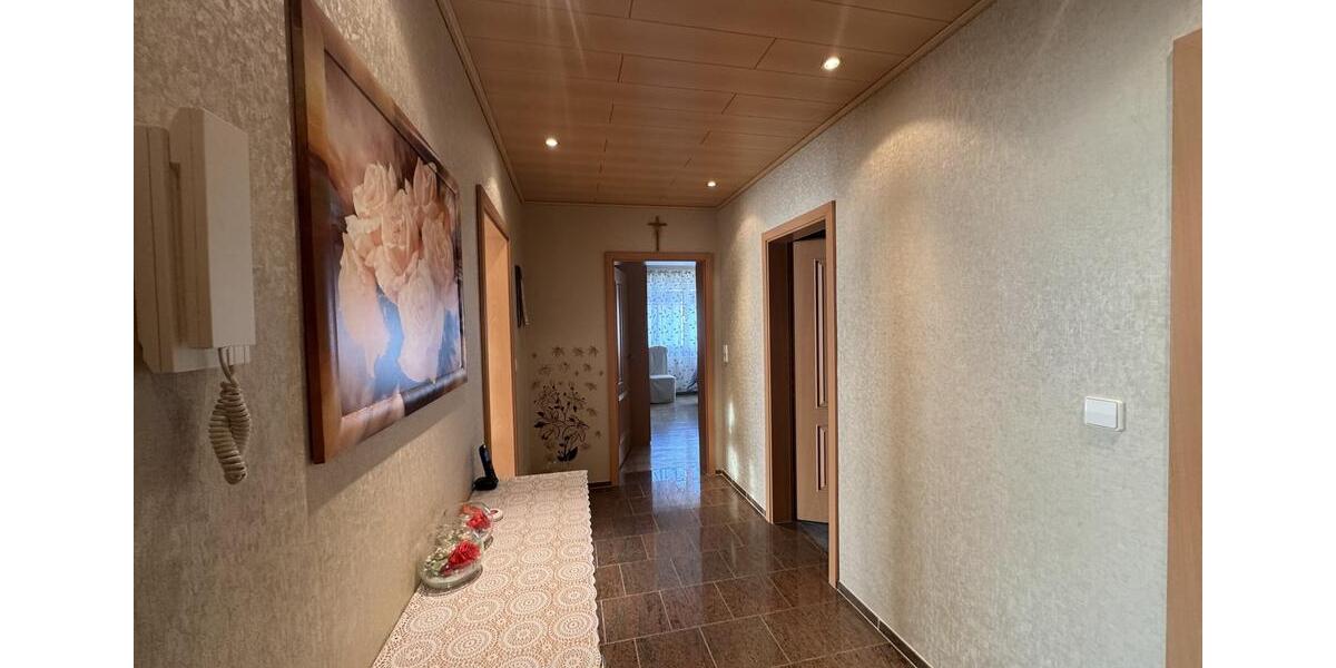 Mehrfamilienhaus, Wohnhaus Haina (Kloster) - 5 Zimmer, 166 m&sup2;, 1.600&euro; | Angebot:26319502