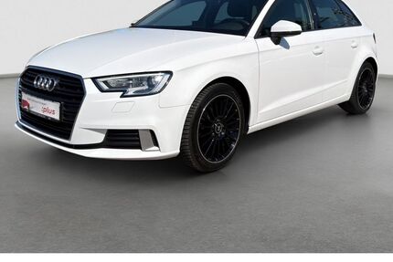 Audi A3 82.900 km 15.900 &euro; Haag bei München 83527