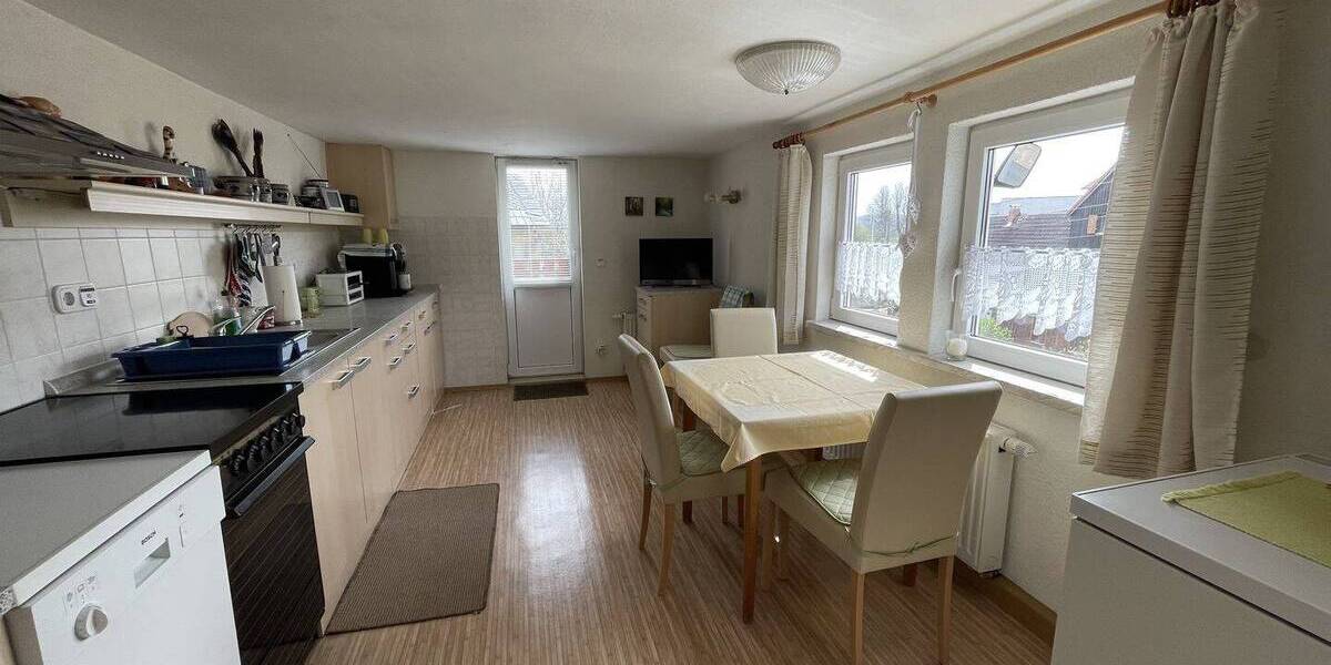 Einfamilienhaus Lichtenhain Lichtenhain - 5 Zimmer, 129 m&sup2;, 98.000&euro; | Angebot:25749418