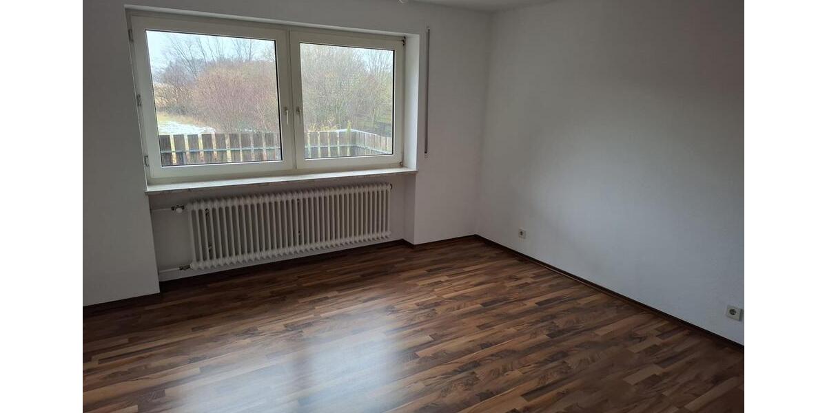 Einfamilienhaus Wald - 5 Zimmer, 120 m&sup2;, 1.150&euro; | Angebot:25382083