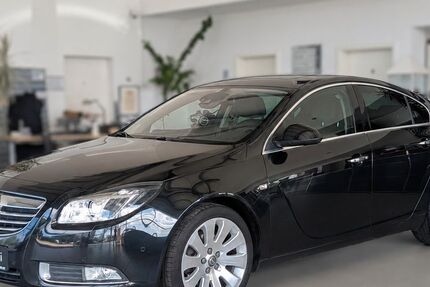 Opel Insignia 164.467 km 5.800 &euro; Kaltenkirchen ( 20min von Hamburg) 24568