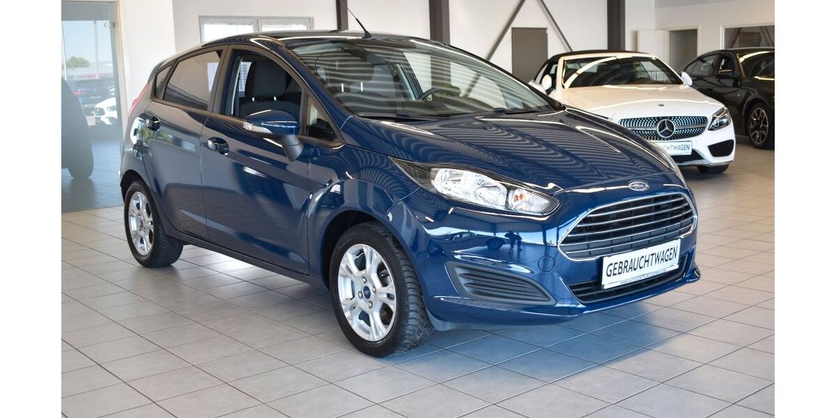 Ford Fiesta 86.000 km 6.899 &euro; Düren 52351