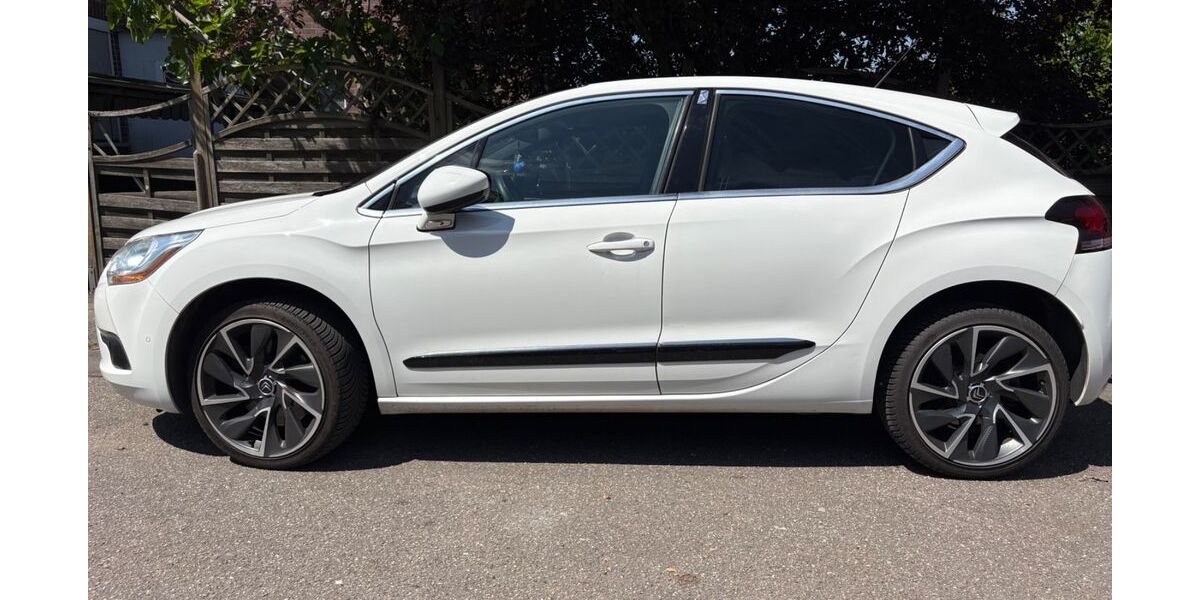 Citroen DS4 115.000 km 7.300 &euro; Kalkar 47546