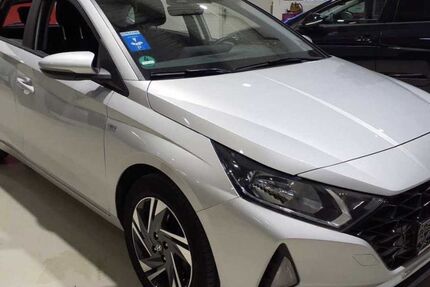 Hyundai i20 23.000 km 13.999 &euro; Hohenbrunn bei München 85662