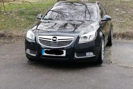 Opel Insignia 195.000 km 5.900 &euro; Waal 86875