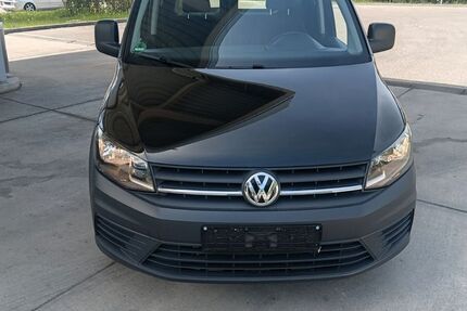 VW Caddy 179.000 km 8.490 &euro; Augsburg 86167
