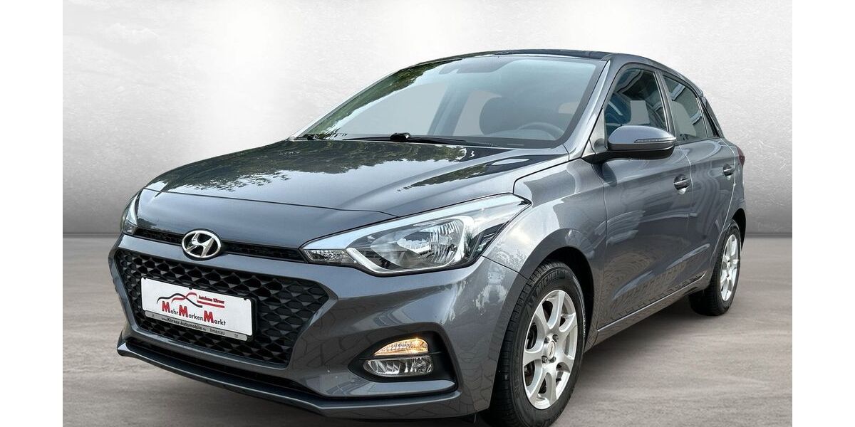 Hyundai i20 82.990 km 12.880 &euro; Ilmenau 98693