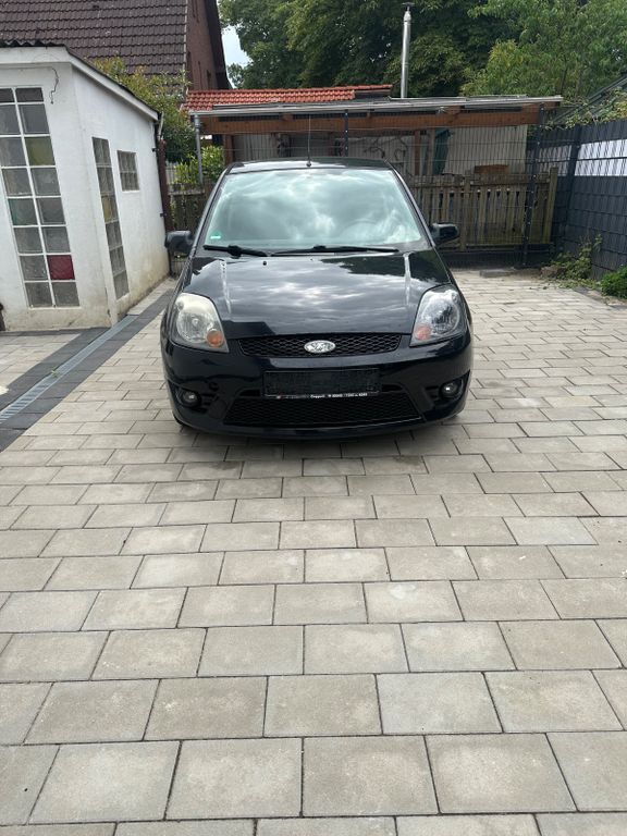 Ford Fiesta 220.000 km 1.000 € Datteln 45711
