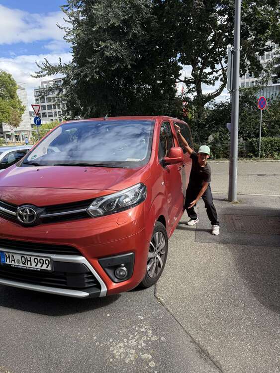 Toyota Proace 95.000 km 30.000 € mannheim 68161