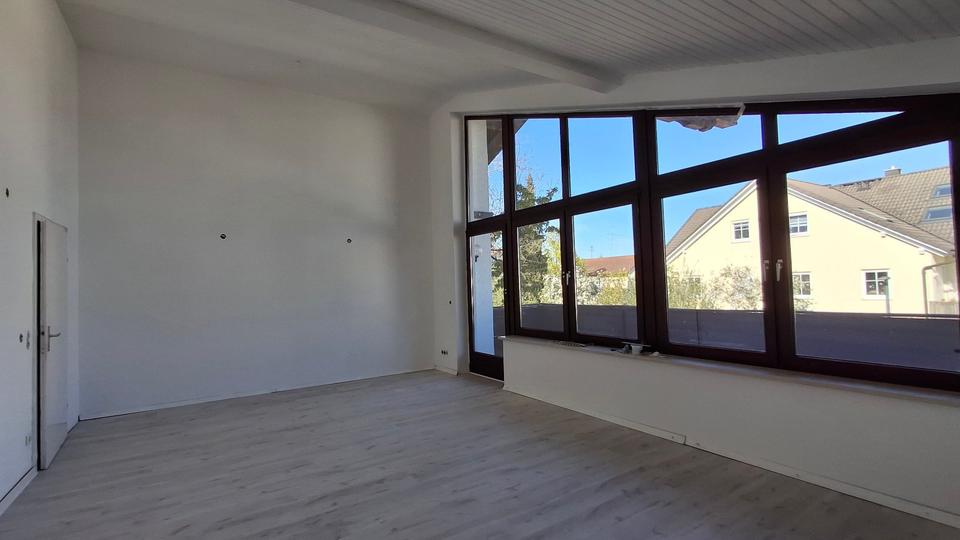 Dachgeschoßwohnung Maisach - 3 Zimmer, 99 m&sup2;, 1.540&euro; | Angebot:26315191