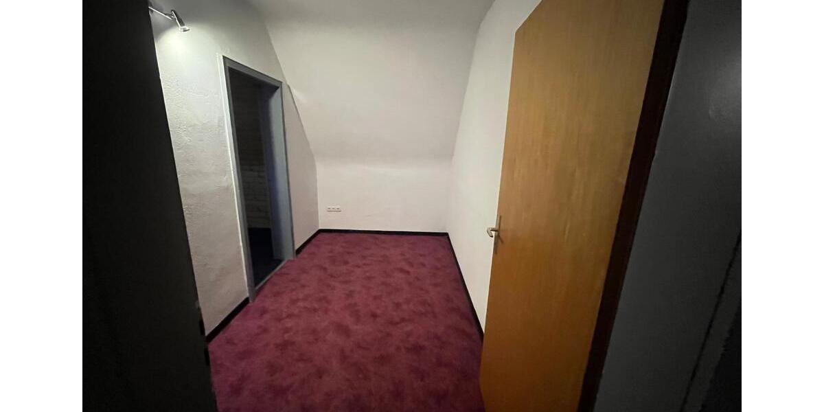 Einfamilienhaus Contwig - 4.5 Zimmer, 102 m&sup2;, 155.000&euro; | Angebot:27007154