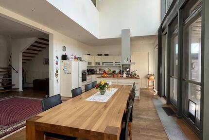 Haus Neustadt am Rübenberge - 9 Zimmer, 288 m&sup2;, 750.000&euro; | Angebot:25351760