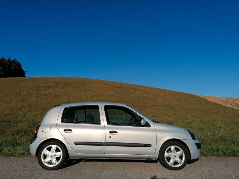 Renault Clio 172.000 km 2.500 € Bad Birnbach 84364