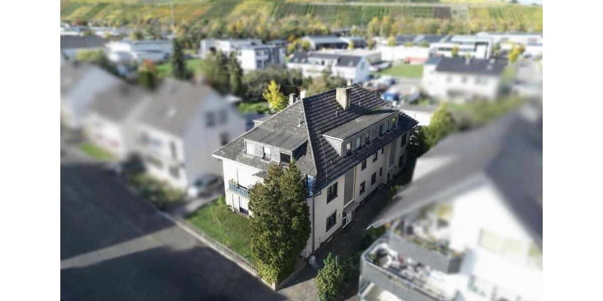 Hochwertig sanierte 3-Zimmer-Erdgeschosswohnung mit Balkon in Bad Neuenahr (Hemmessen) 3 zimmer