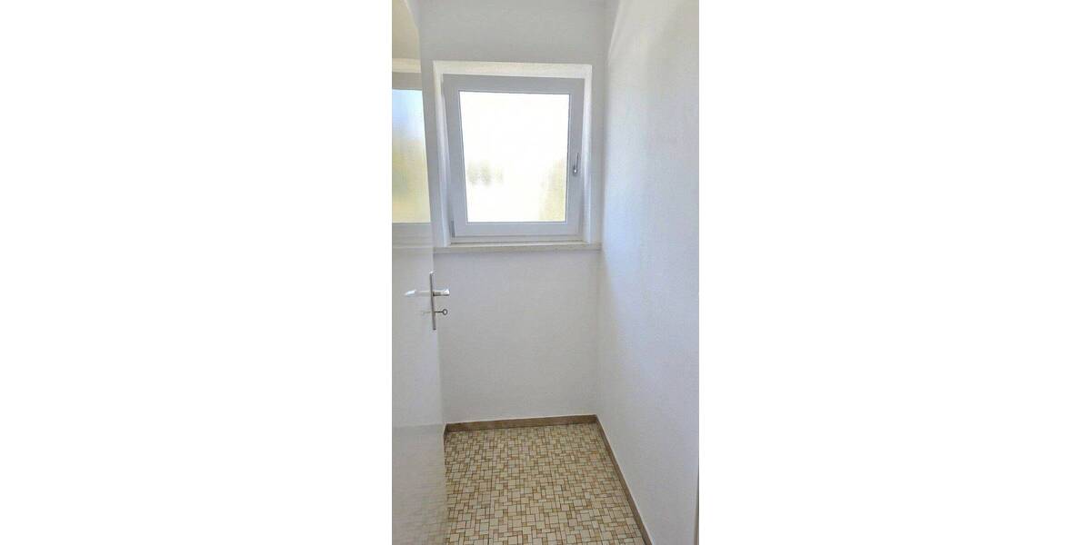 Einfamilienhaus Freyung Neureut - 8 Zimmer, 100 m&sup2;, 225.000&euro; | Angebot:26512602