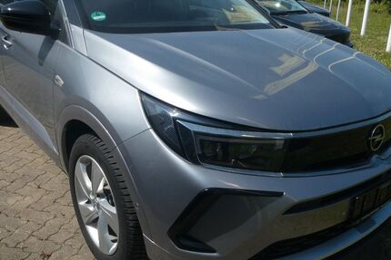 Opel Grandland (X) 13.100 km 25.990 &euro; Blankenburg 38889