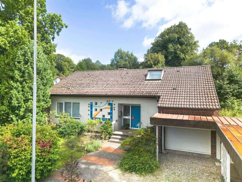 Haus zum Kaufen in Rosdorf 275.000 € 210 m²
