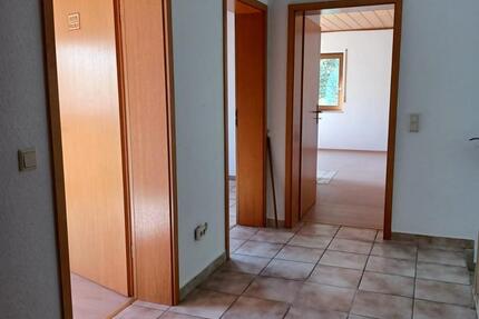 Einfamilienhaus mit 4 Zi. und Garten zimmer