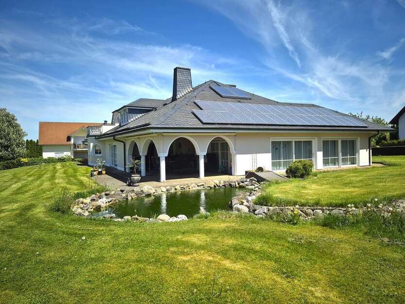 Haus zum Kaufen in Kempfeld 640.000 € 465 m²