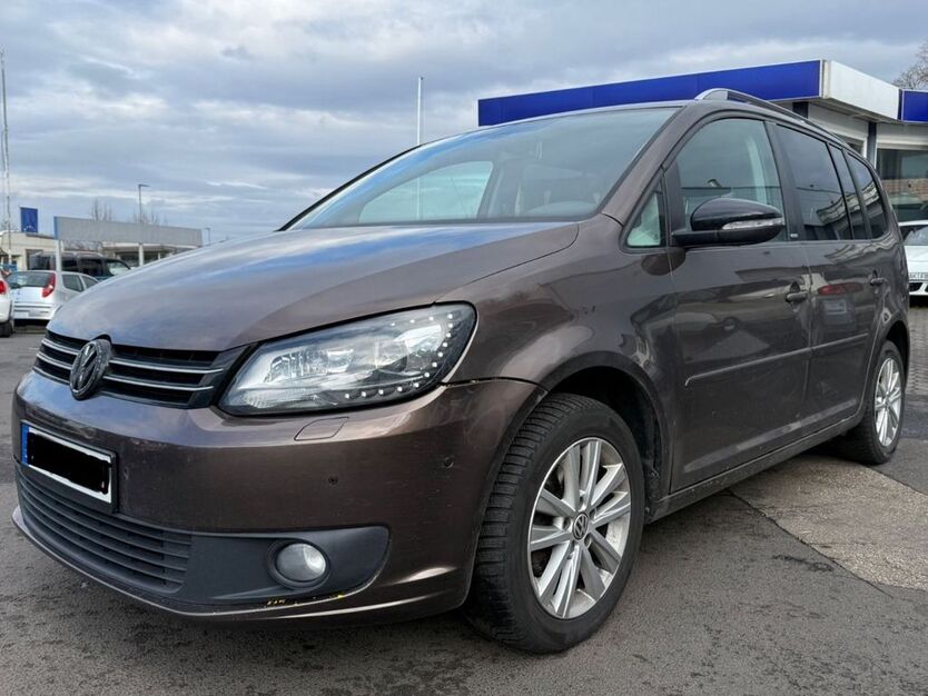 VW Touran 165.800 km 5.999 € Butzbach 35510