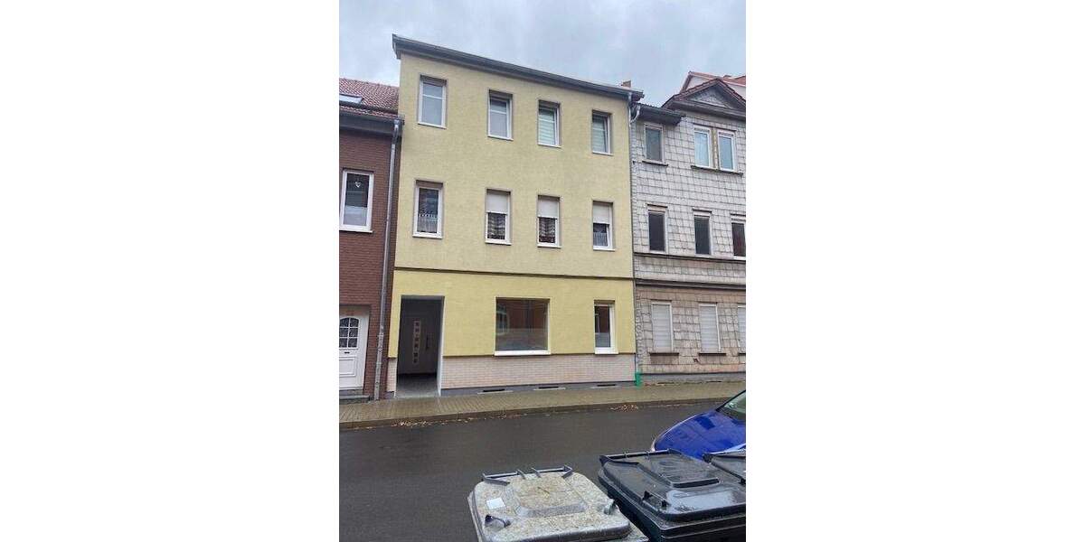 3-Fam.-Haus in Arnstadt, 2 WE vermietet, 1 WE behindertengerecht mit ca. 100 m² Wfl. frei, Garten zimmer