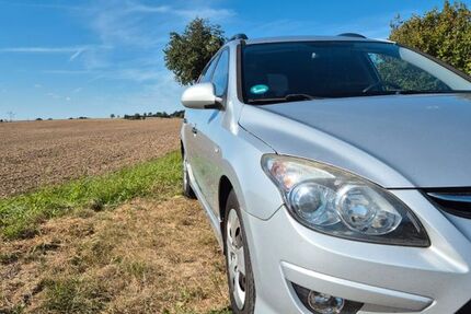 Hyundai i30 174.000 km 3.000 &euro; Grimma 04668