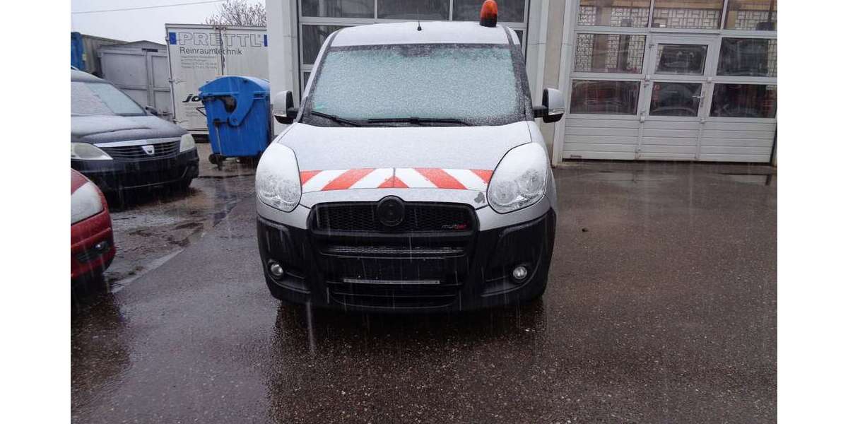 Fiat Doblo 175.000 km 4.500 &euro; Reutlingen (Ohmenhausen)- Tel 01799296766 72770