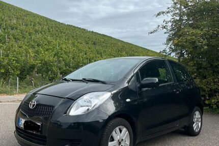Toyota Yaris 149.000 km 2.790 &euro; Stuttgart 70191