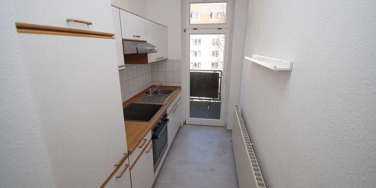 Erdgeschosswohnung: 3-Zimmer mit Balkon - direkt am Lene-Voigt-Park 3 zimmer